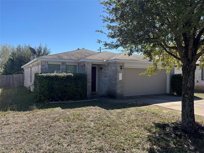 Building Photo - 127 Salado Dr