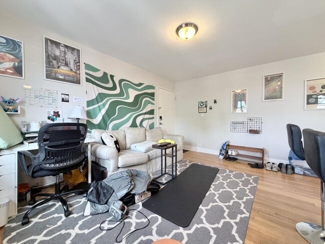 Photo - 165 Vroom St Unidad 4C