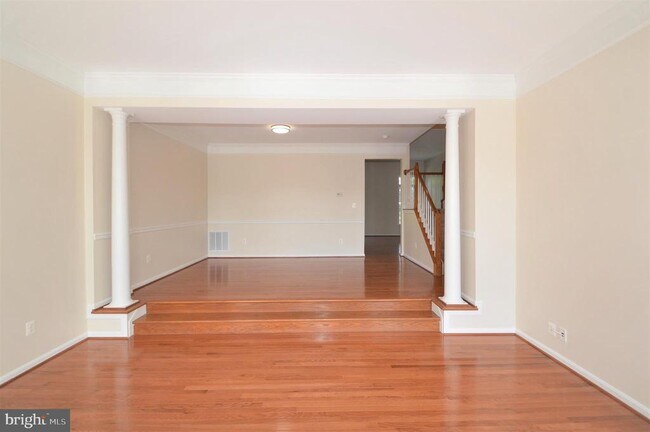 Photo - 25140 Boomerang Terrace