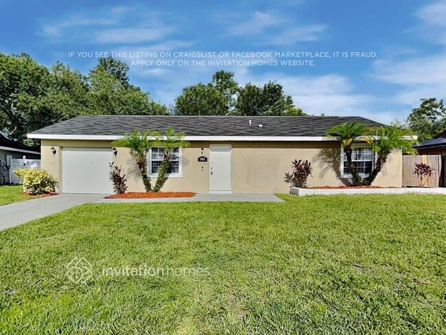 Building Photo - 302 Iowa Woods Cir W Rental