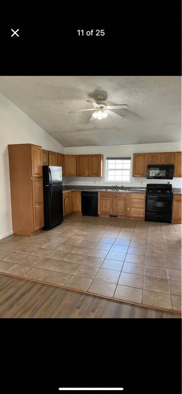 Photo - 107 Ellistown Rd