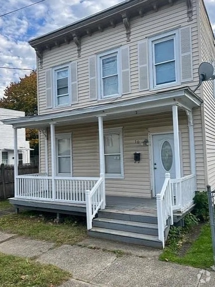 Building Photo - 10 Leversee Ave Rental