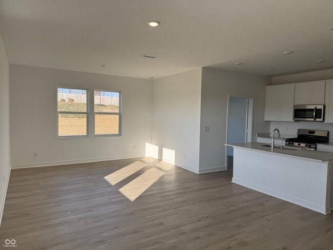 Photo - 15122 Farrington Rd