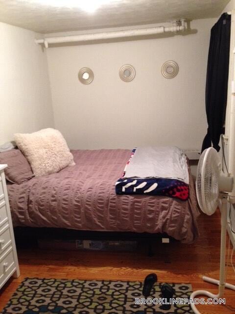 Photo - 1589 Beacon St Unidad B