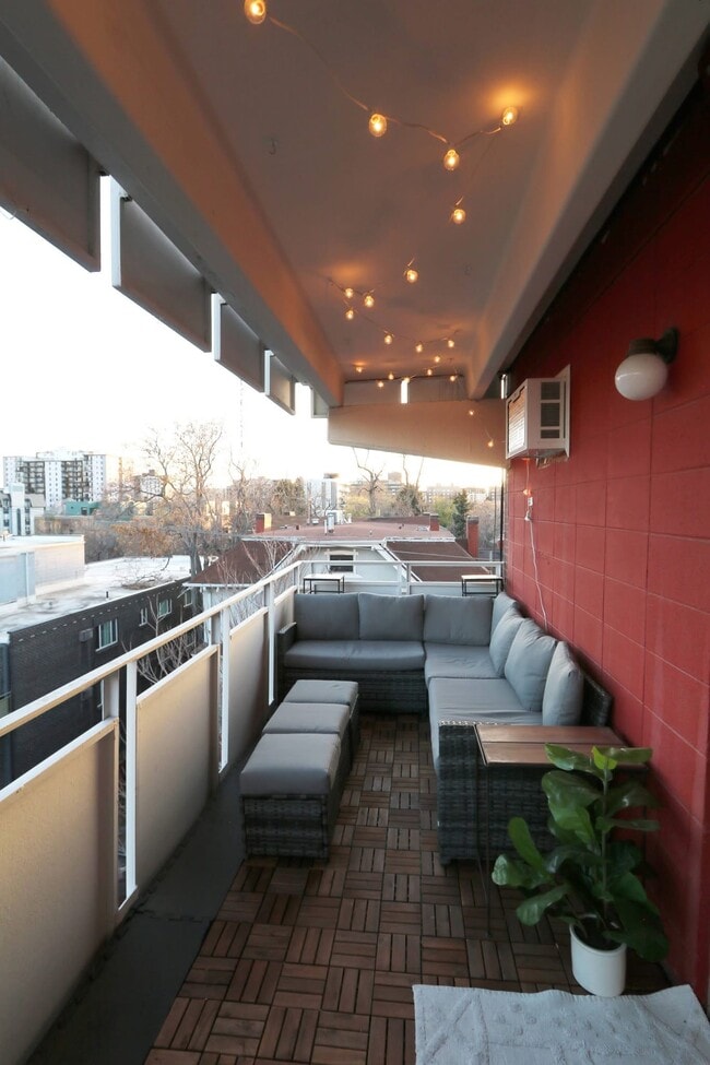 Photo - 937 N Clarkson St