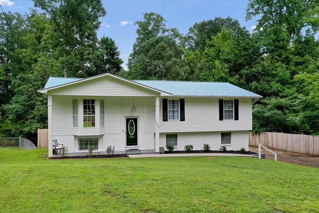 Building Photo - 3bd/2.5ba 2-story home in quiet neighborhood.