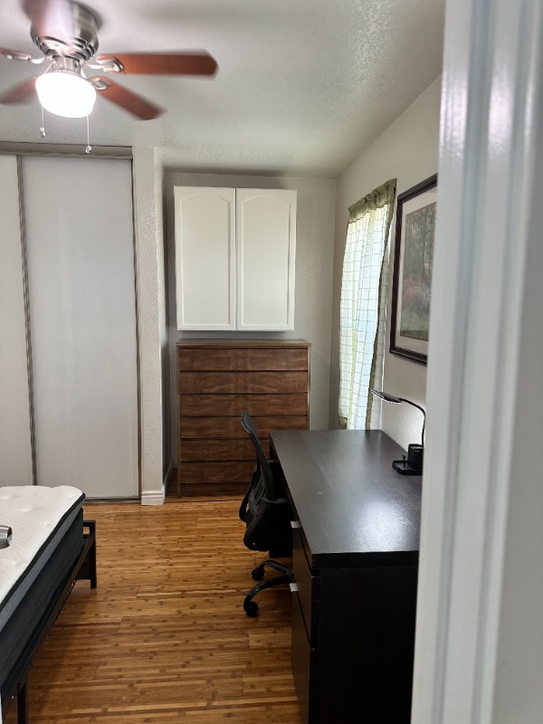 Photo - 1511 Seabrook Ln