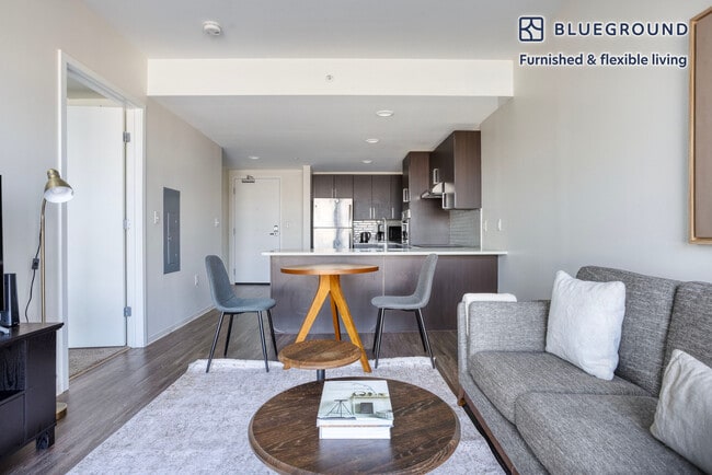 22 Water St Unit PL FL14-ID1011