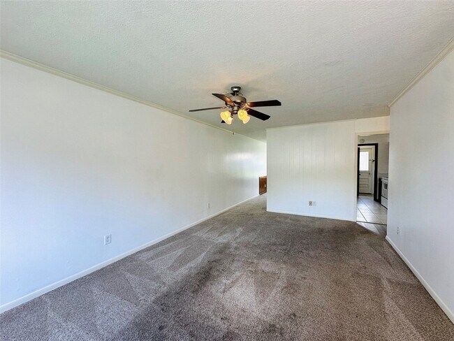 Photo - 1011 Mccall Ave