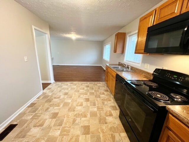 Photo - 3433 Maura Ln