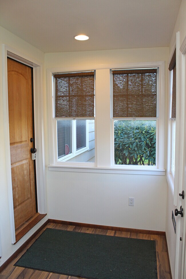 Photo - 9134 SE Ankeny St Unidad A