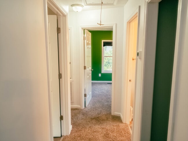 Photo - 200 Rowland Cir