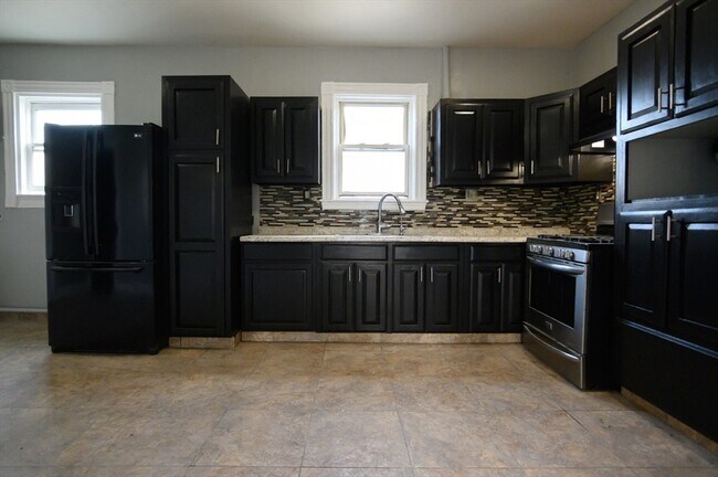 Photo - 4 Burton Ave Unidad 3