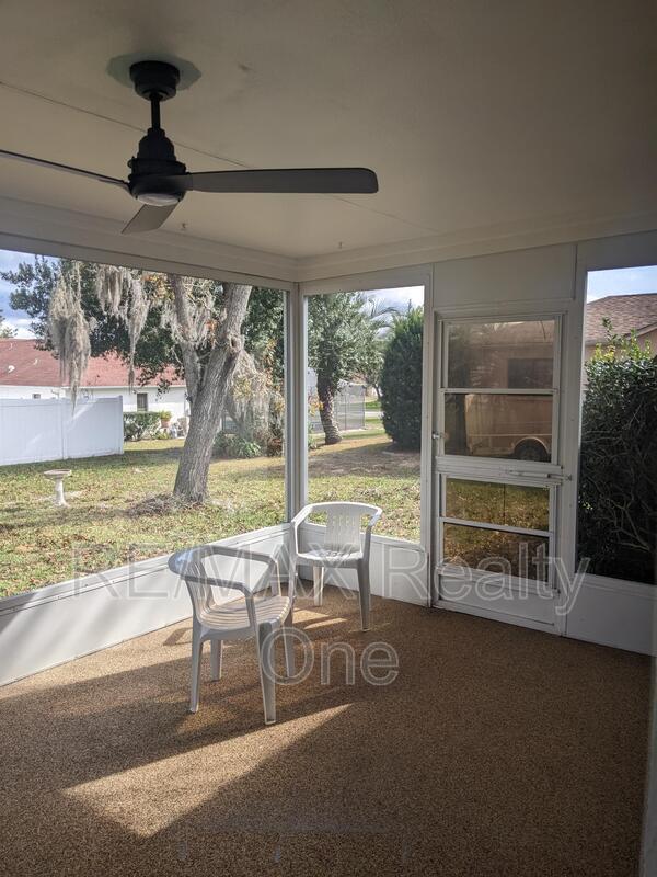 Photo - 271 N Lombardy Point