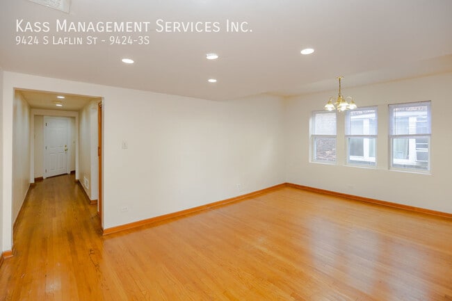 Photo - 9424 S Laflin St Unit 9424-3S