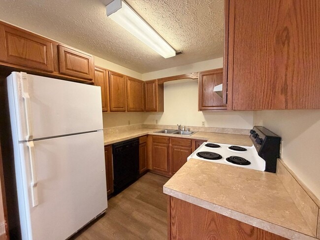 Photo - 3401 Legacy Run Unit Apt C