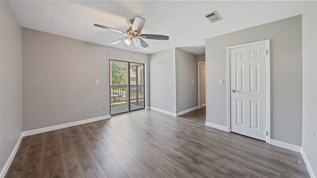 Photo - 2501 Gulf Fwy Unit 257C
