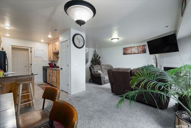 Photo - Spacious Vernal Townhome