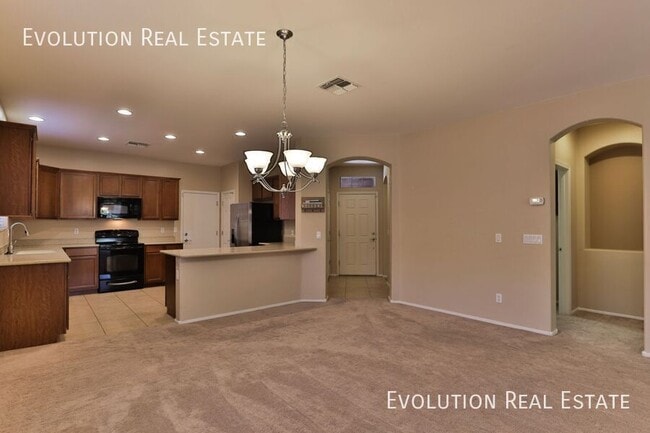 Photo - 3067 E Palmdale Ln