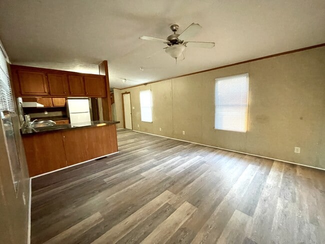 Photo - 102 South St