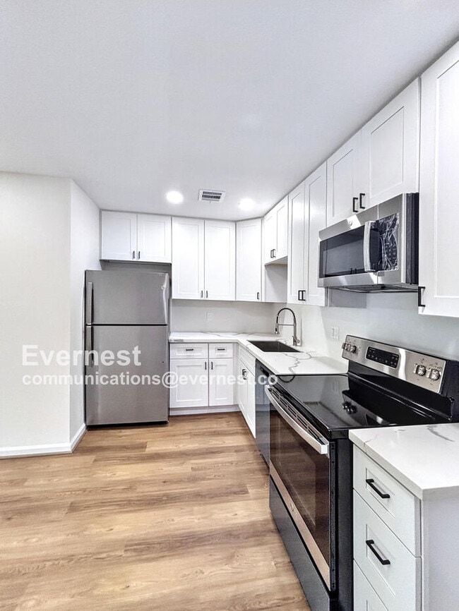 Photo - 9913 Porto Rico Rd