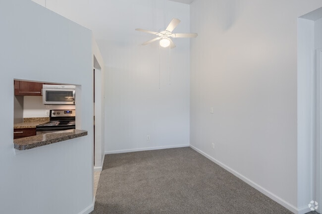 Dover - Dining Area