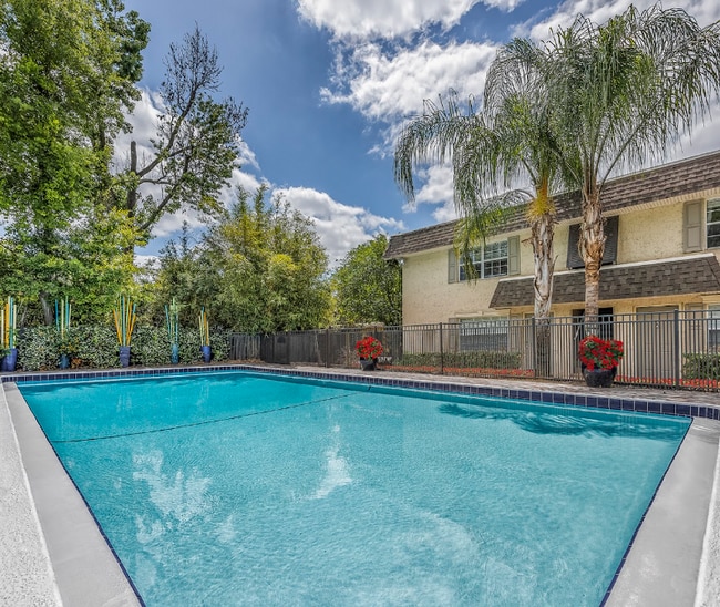 Photo - 2166 Dunsford Terrace Unit 2