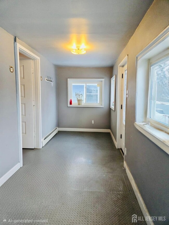 Photo - 1912 Montgomery St