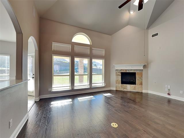 Photo - 1604 Vintage Ln