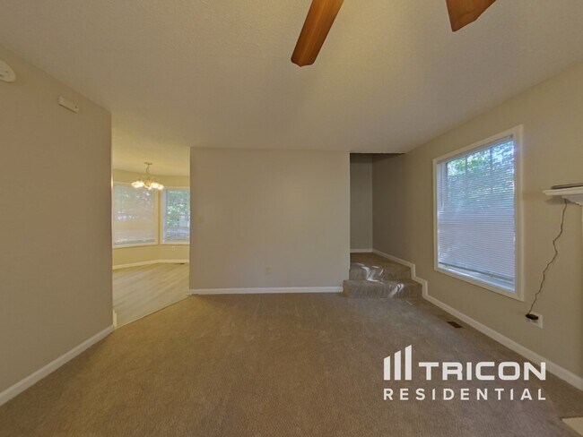 Photo - 6300 Holborne Ln