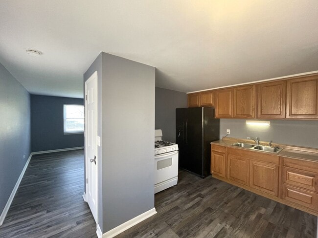 Photo - 3139 Maize Rd