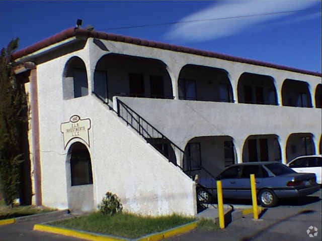 480 Rexford Drive