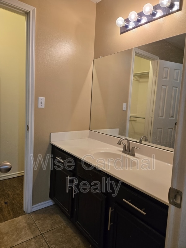 Photo - 612 N Englewood Ave