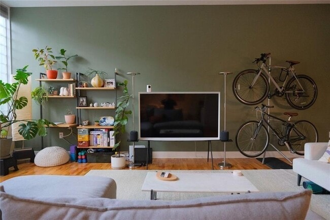 Photo - 15 Waddell St NE Unit 104