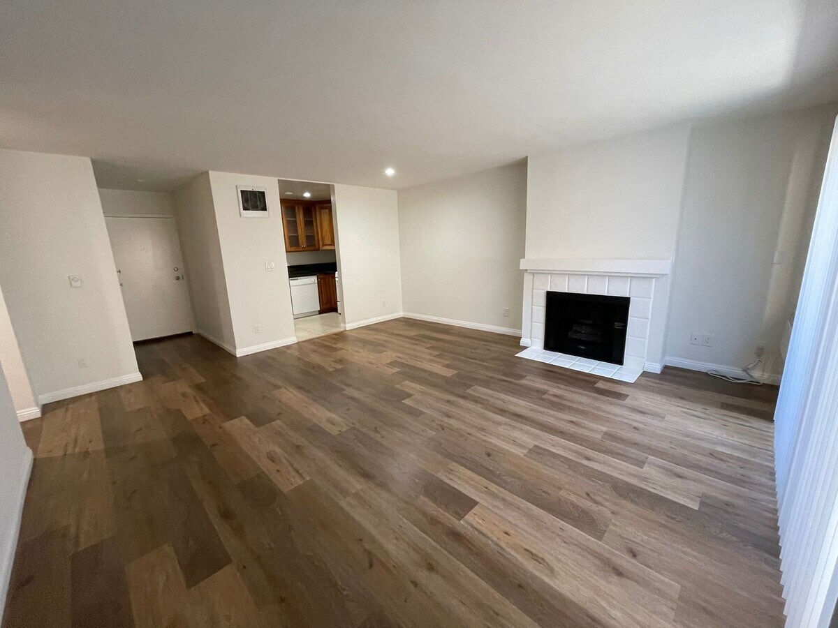 Photo - Oxford Villa Apartments