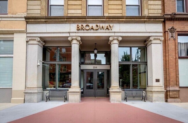 Building Photo - 234 N Broadway Rental