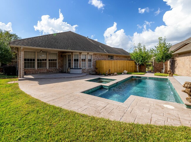 Photo - 2435 Thorndon Park Ct