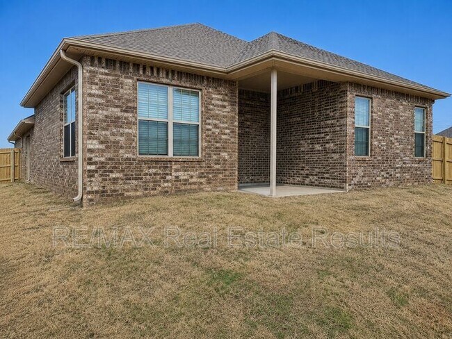 Photo - 511 Melrose Pl