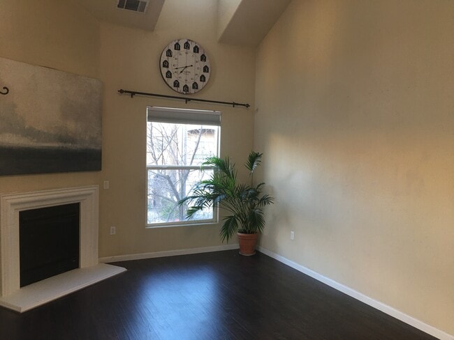 Photo - 5350 Dunlay Dr