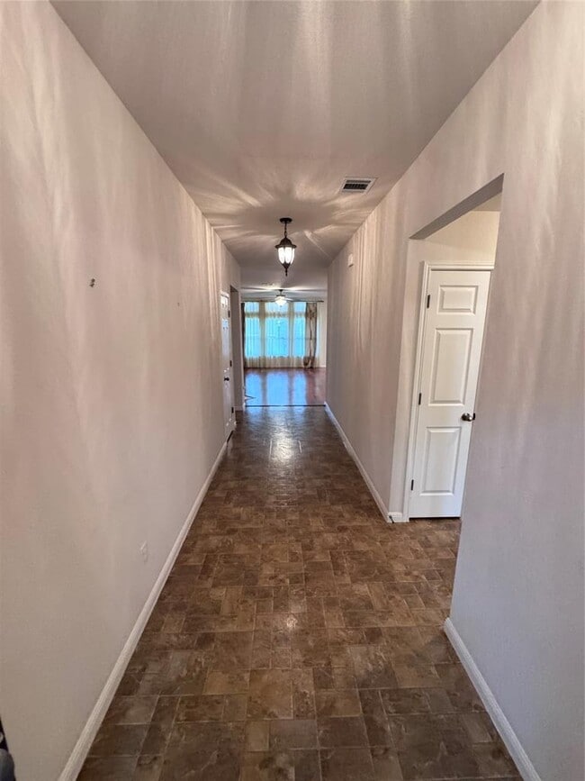 Photo - 11909 Timber Heights Dr