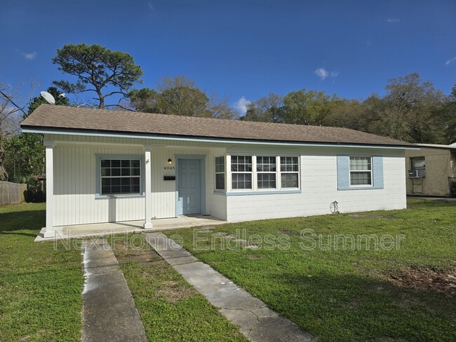 Photo - 4045 Bunnell Dr House