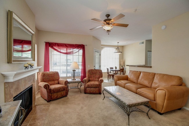 Building Photo - 1500 E Pusch Wilderness Dr Unit 10205