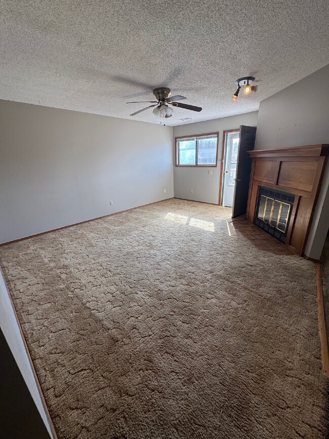 Photo - "Charming 2-Bed Duplex in Derby, KS – Your Cozy Retreat Awaits at 206 Osage!"