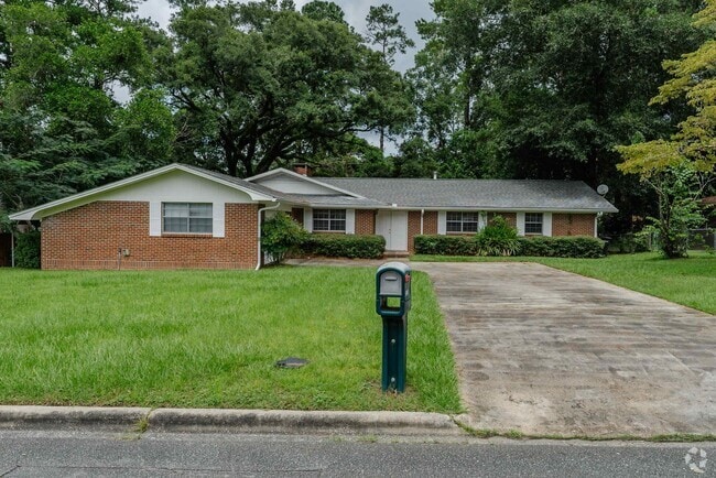Building Photo - 410 Gaither Dr Rental