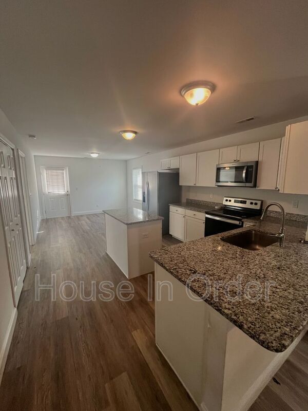 Photo - 60 Patriot Pl