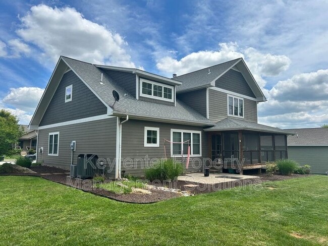 2440 Belvue Rd