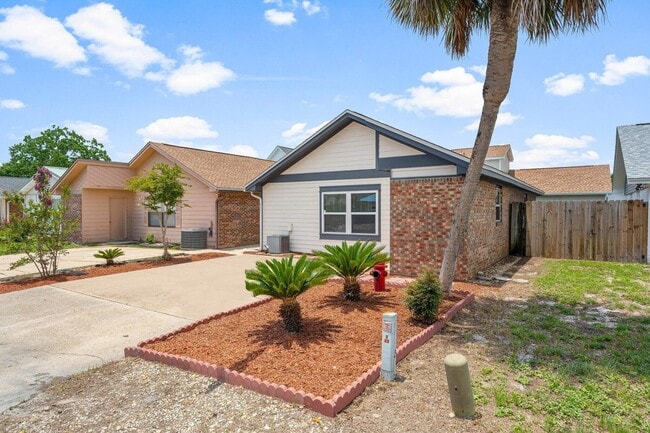 Photo - 237 Indian Oaks Dr