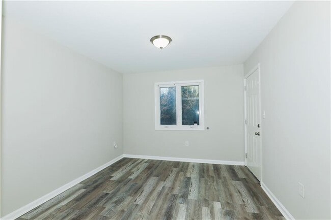 Photo - 166 Anderson Ave NW Unit B11