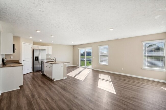Fantastic 3bd/2ba home! Coming soon!