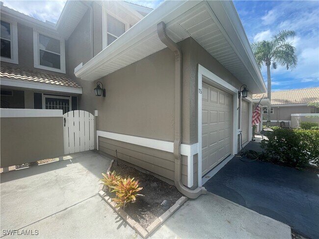 Building Photo - 341 Emerald Bay Cir Unit T5 Rental